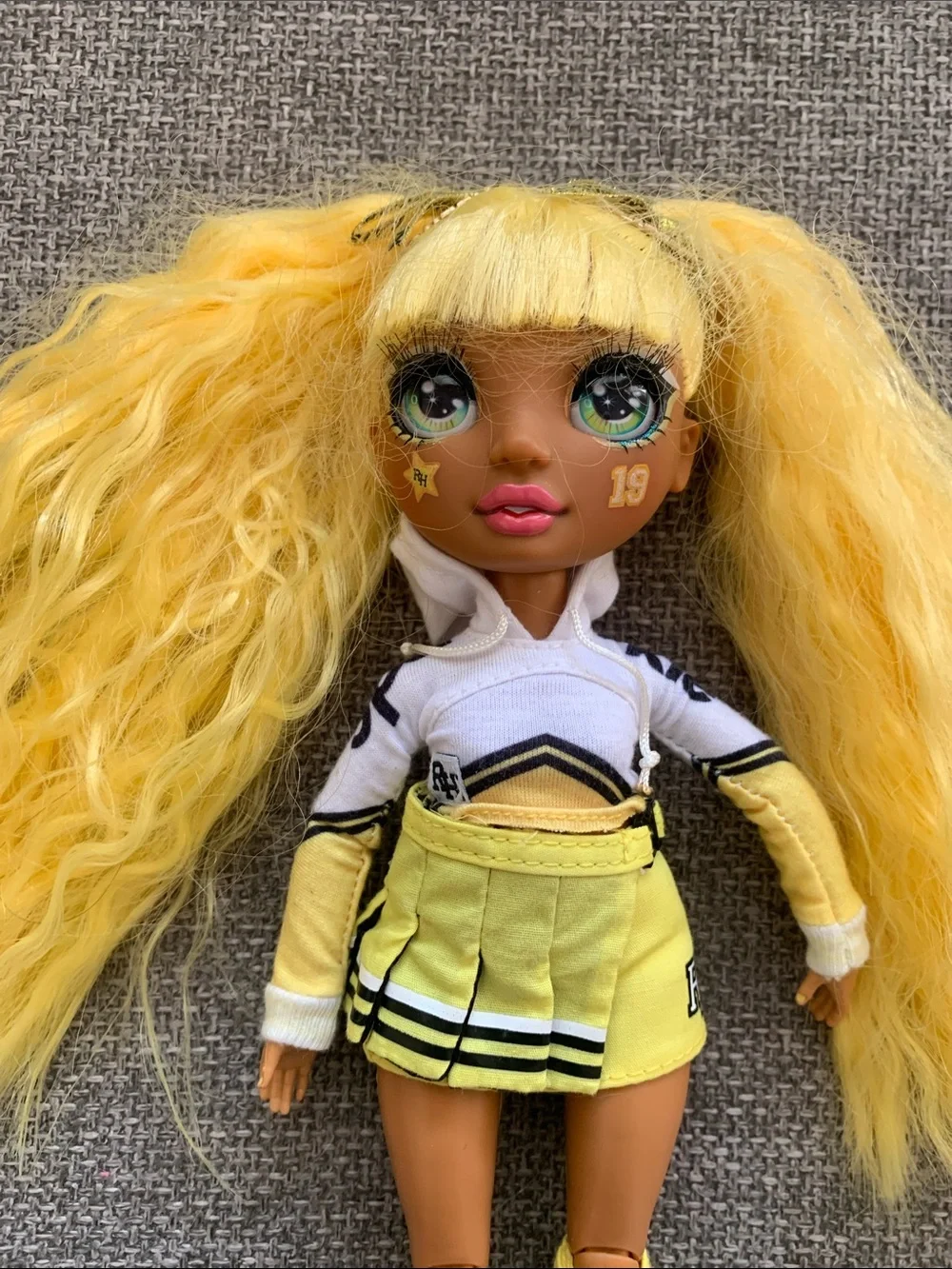 Rainbow High Sunny Madison Cheerleader Doll